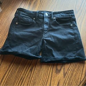 American eagle black midi stretch shorts 6